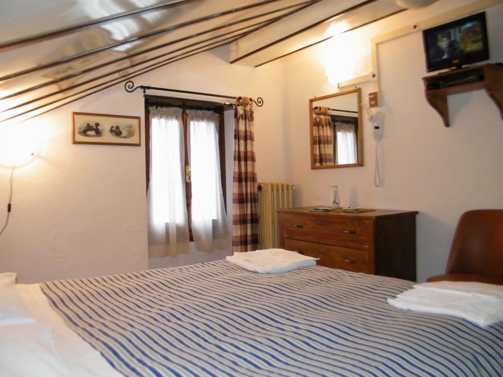 Albergo Ristorante Macugnaga Δωμάτιο φωτογραφία
